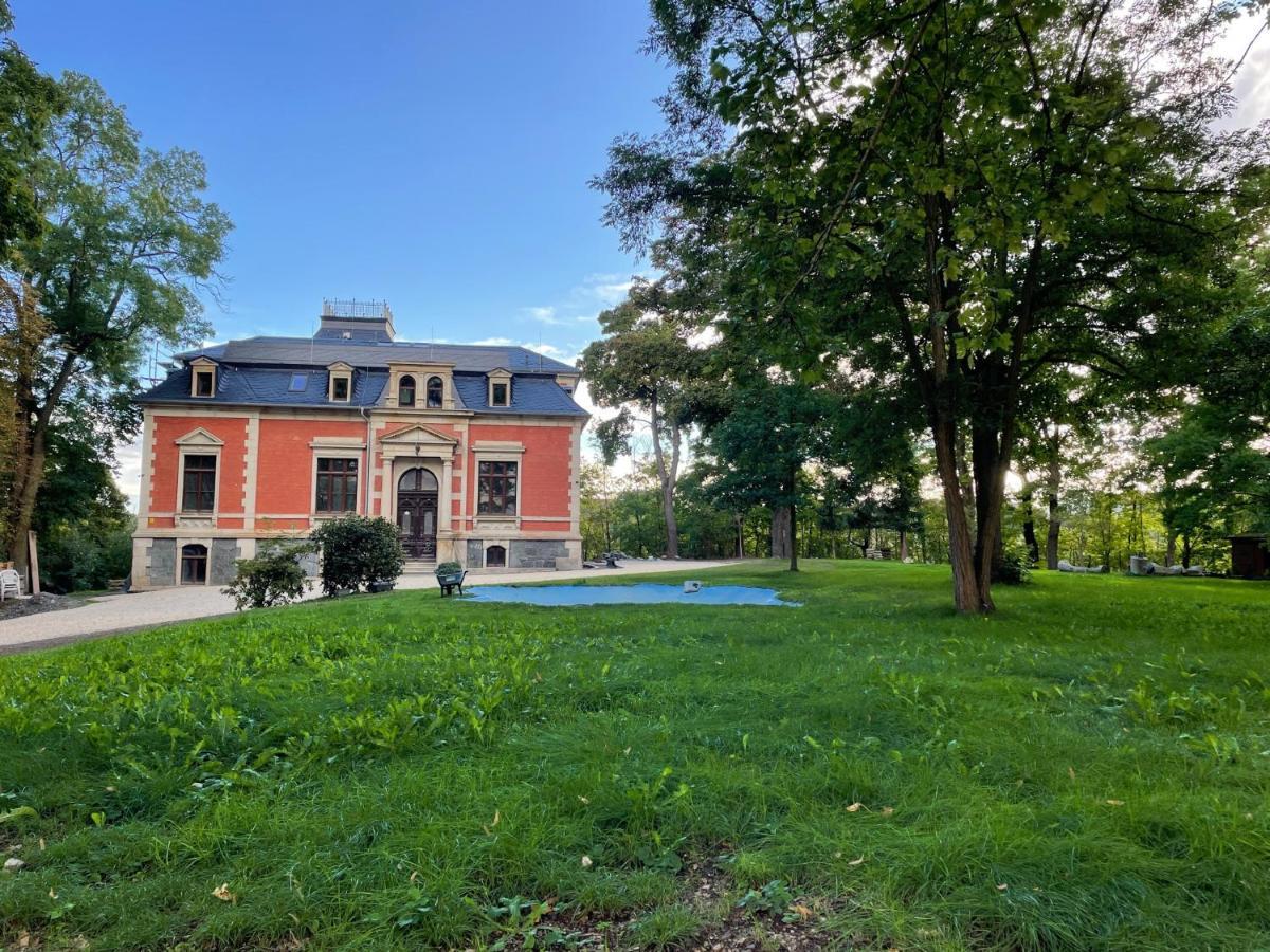 Aussergewoehnliche Ferienwohnung Stadtvilla Plauen Esterno foto