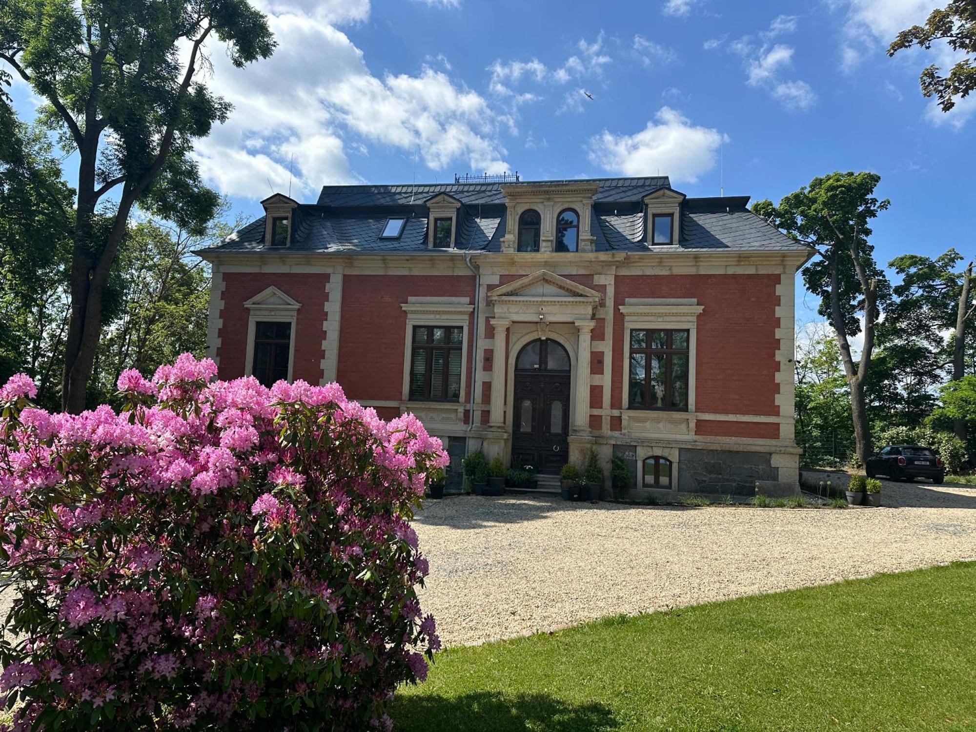 Aussergewoehnliche Ferienwohnung Stadtvilla Plauen Esterno foto